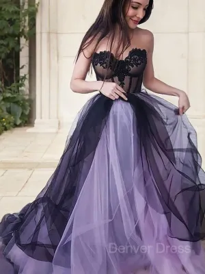 A-Line Strapless Court Train Tulle Prom Dresses With Appliques Lace
