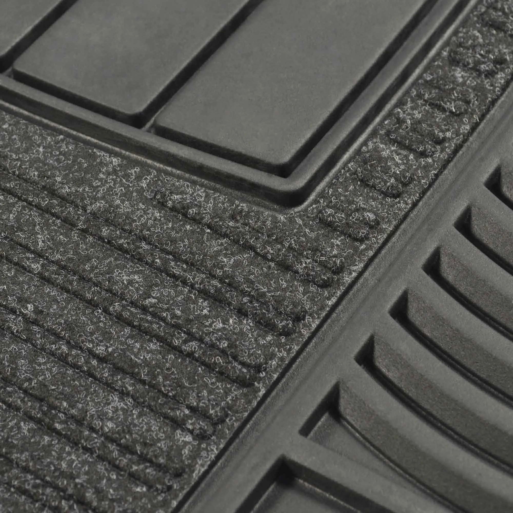 Fanmats U.S. Army 2 Piece Deluxe Car Mat Set