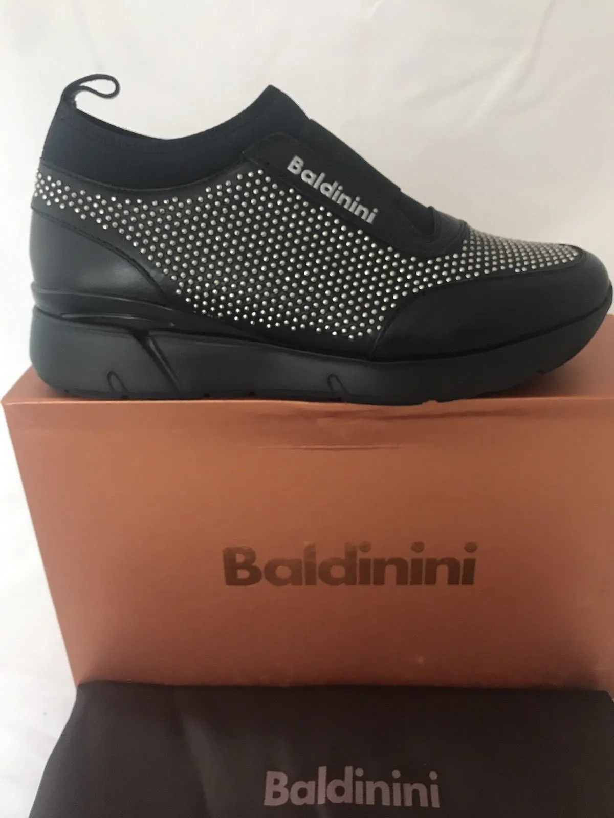 NIB $580 Baldinini Women’s  Studded Sneakers 748465  Black 37 Eu Made in Italy