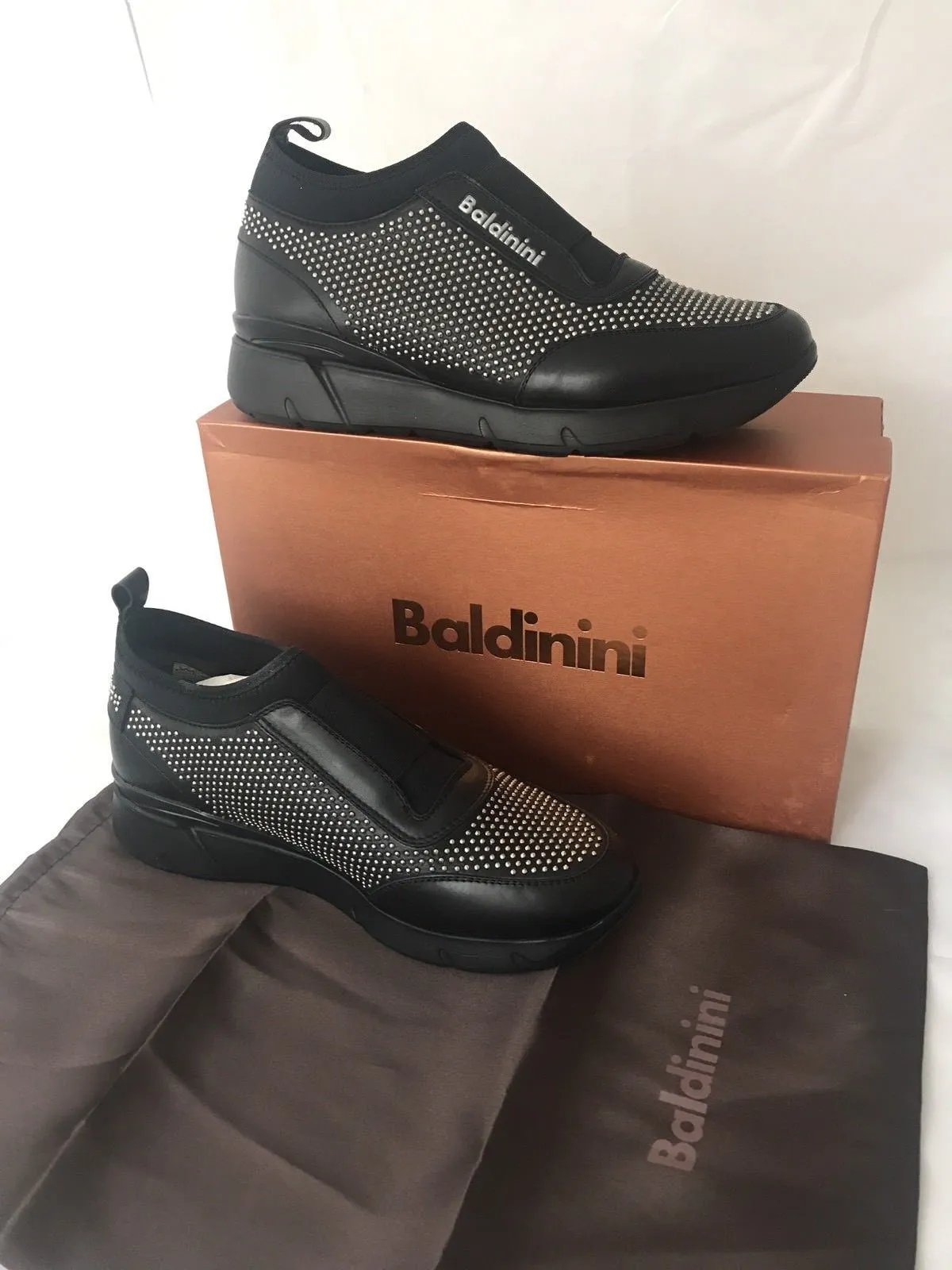 NIB $580 Baldinini Women’s  Studded Sneakers 748465  Black 37 Eu Made in Italy