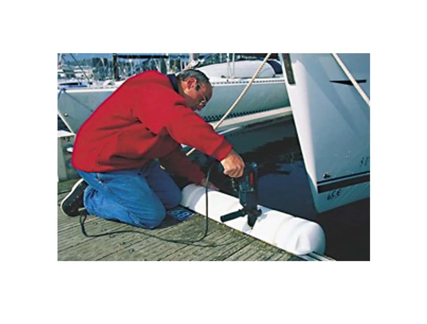 Plastimo Bumper 3/4 Dock Fender - 90 x 25cm - 2 Colours - White or Navy