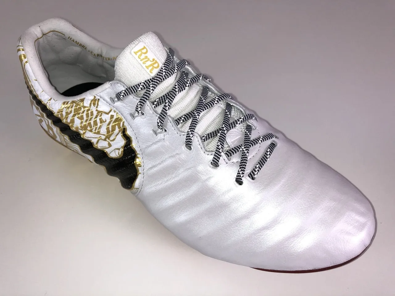 SR4U Reflective Black/White Stripes Laces