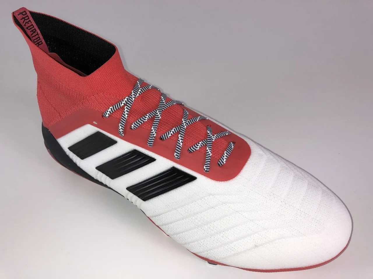 SR4U Reflective Black/White Stripes Laces